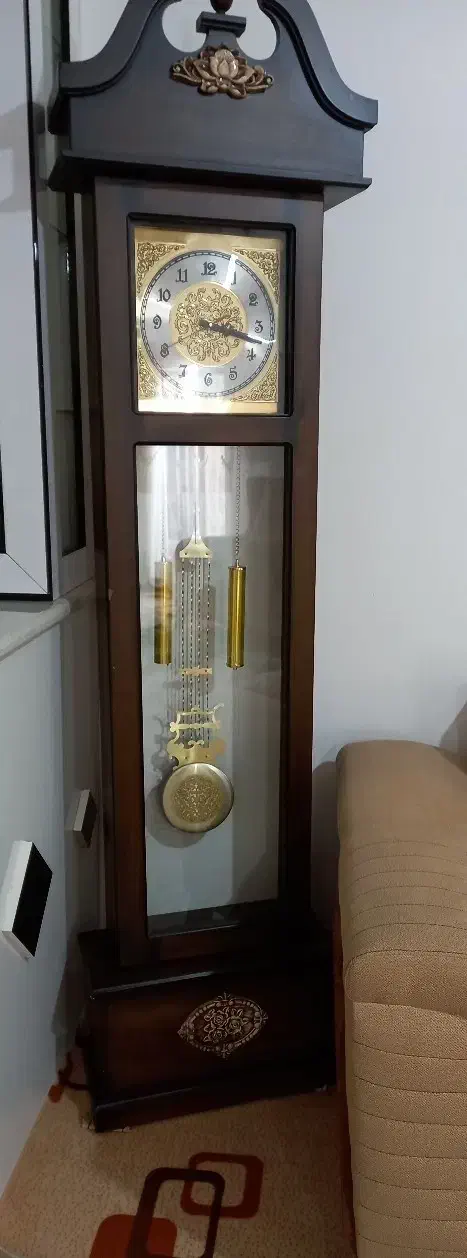 ساعت ایستاده|ساعت دیواری و تزئینی|شیروان (خراسان), |دیوار