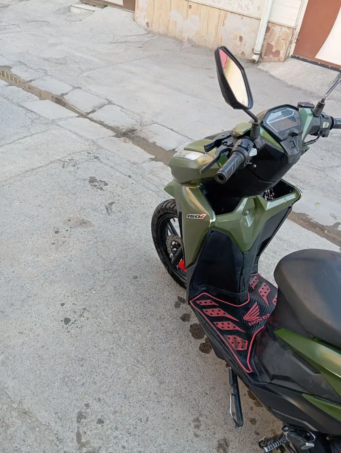 کلیک150 مدل 1401|موتورسیکلت|نیشابور, کوی یغما|دیوار