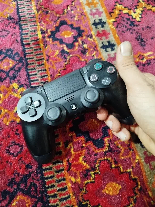 دسته پلی ۴ اصلی|کنسول، بازی ویدئویی و آنلاین|سنندج, |دیوار