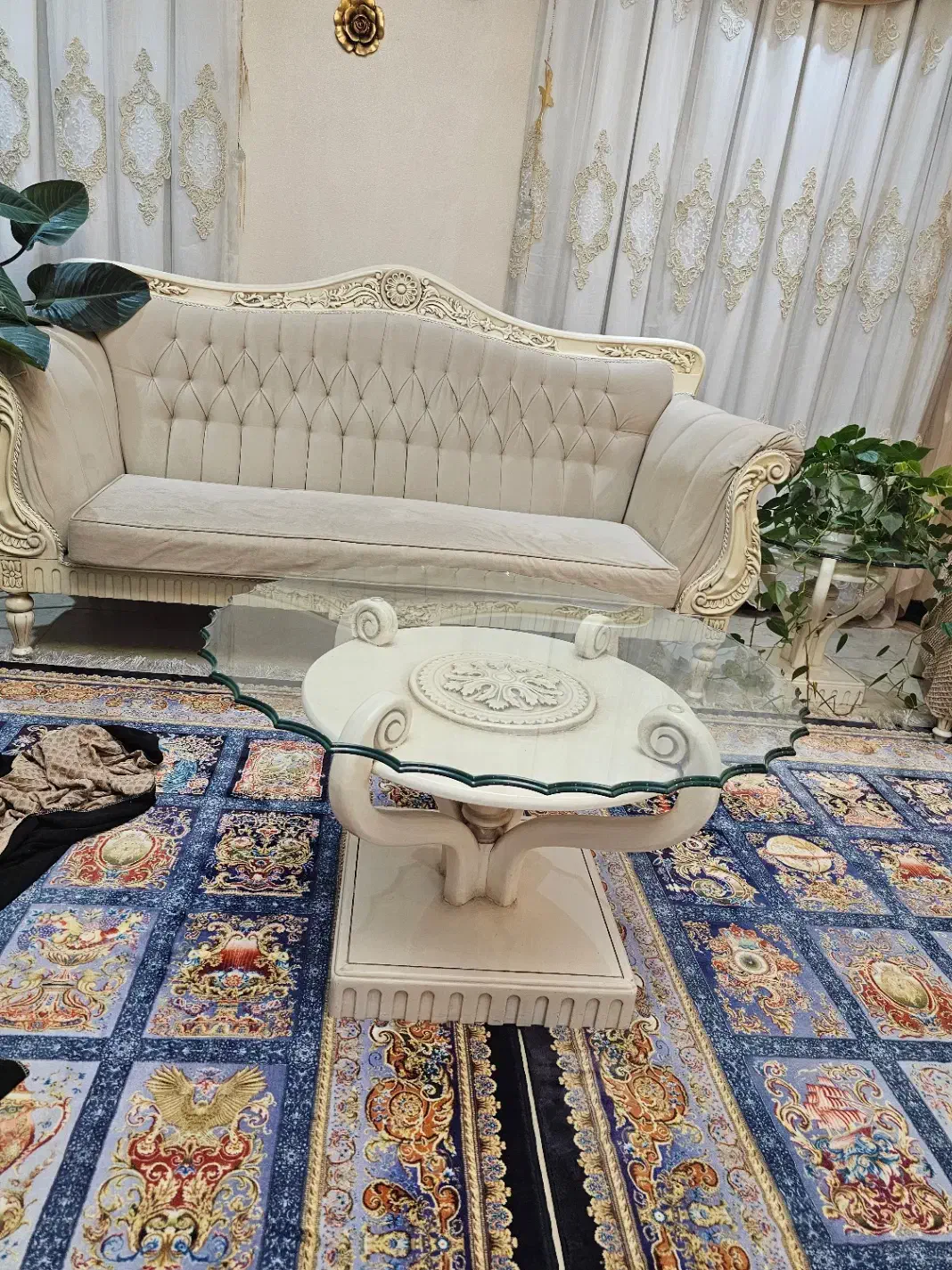 فوری فروش مبل پذیرای و میز ناهار خوری|مبلمان خانگی و میز عسلی|تهران, امیریه|دیوار