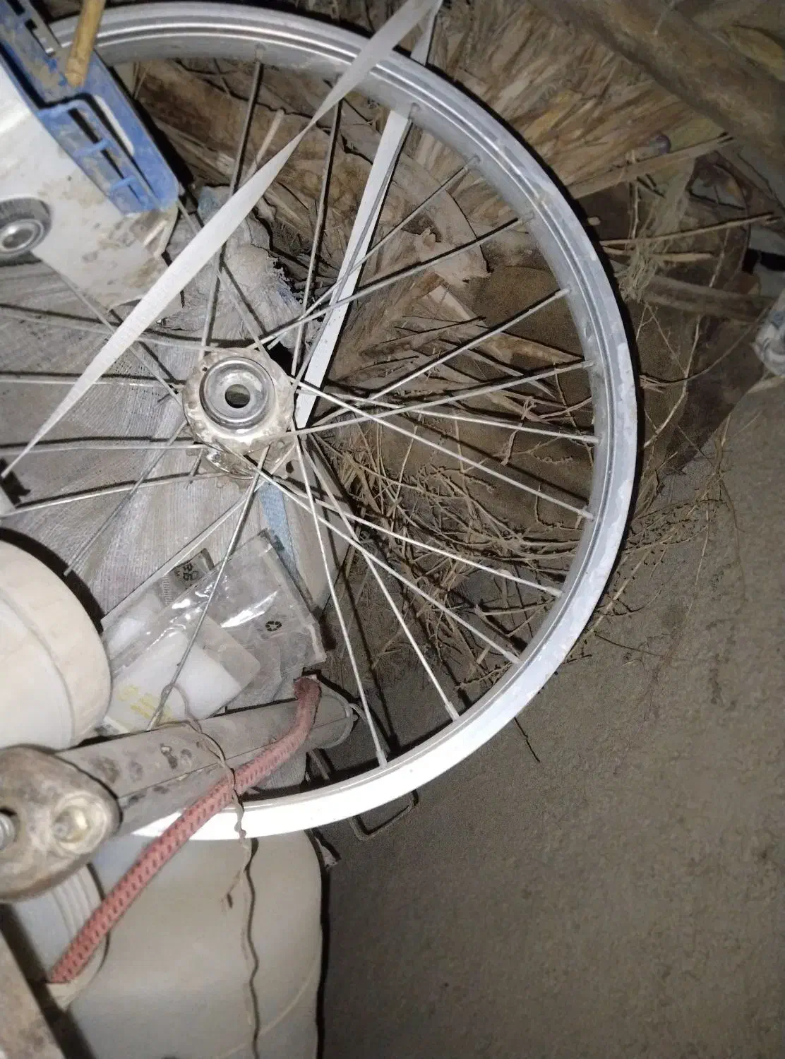 رینگ دوچرخه|دوچرخه، اسکیت، اسکوتر|زهک, |دیوار