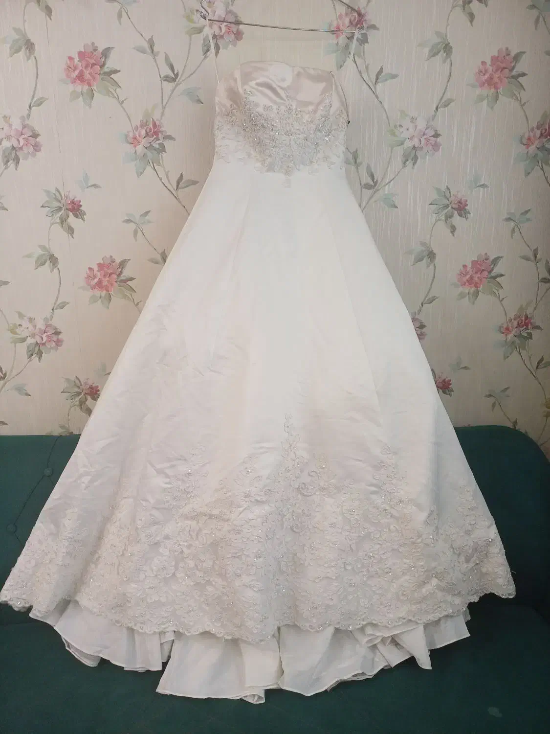 لباس عروس اروپایی بسیار شیک و خاص|لباس|شیراز, تندگویان|دیوار