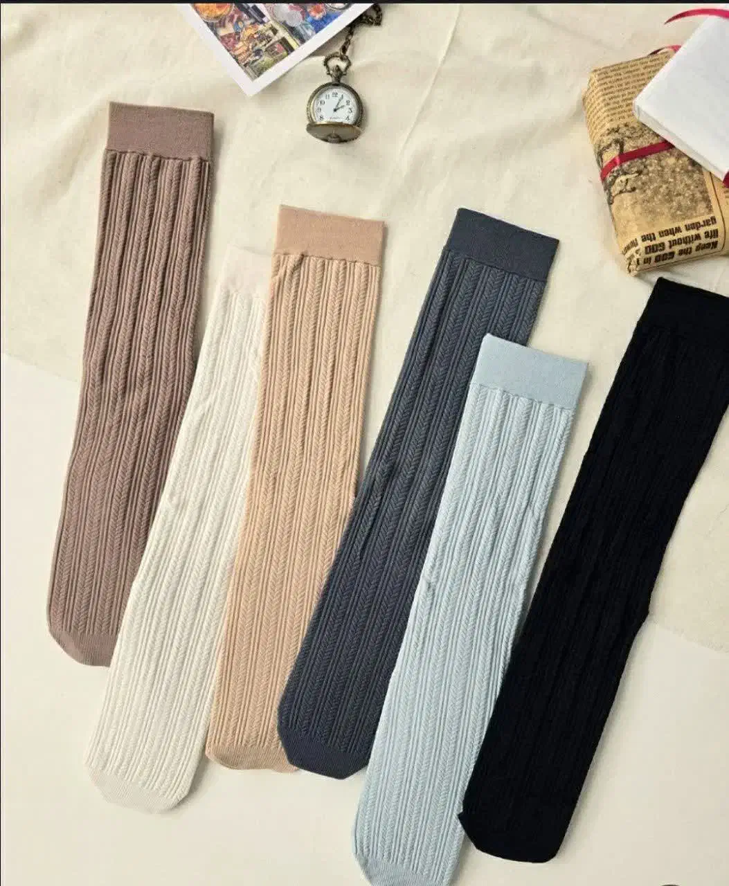 جوراب و جوراب شلواری گندومی در تنوع رنگ|لباس|اصفهان, قلعه طبره|دیوار