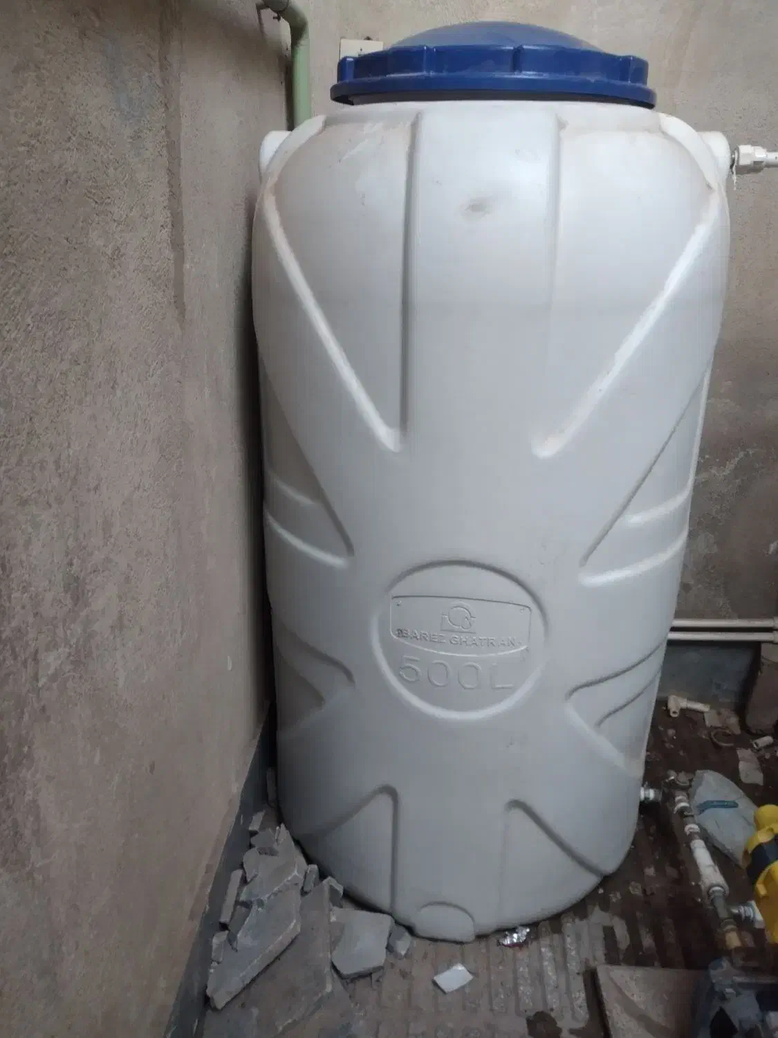 منبع آب ۵۰۰ لیتری|مصالح و تجهیزات ساختمان|پیشوا, |دیوار