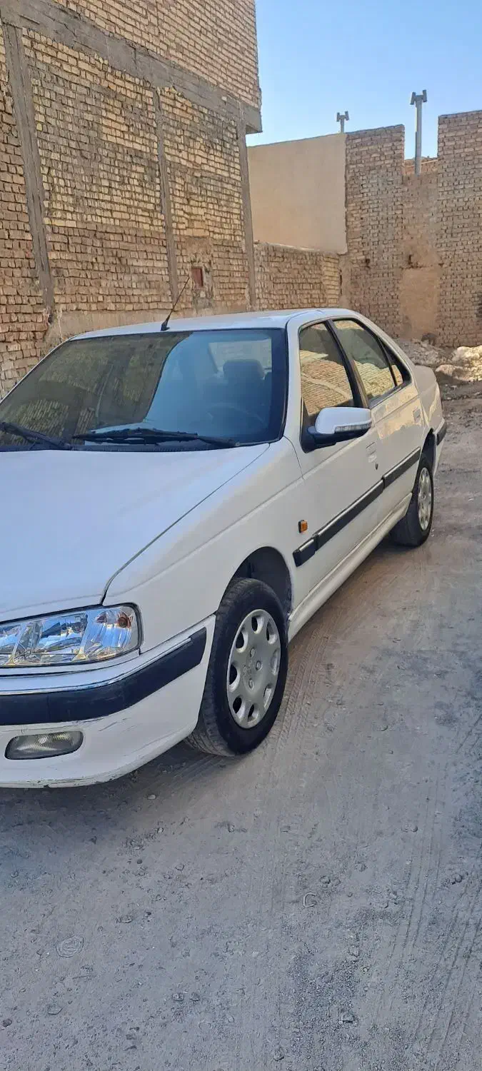 پژوپارس۸۳|خودرو سواری و وانت|کاشان, کارگر|دیوار