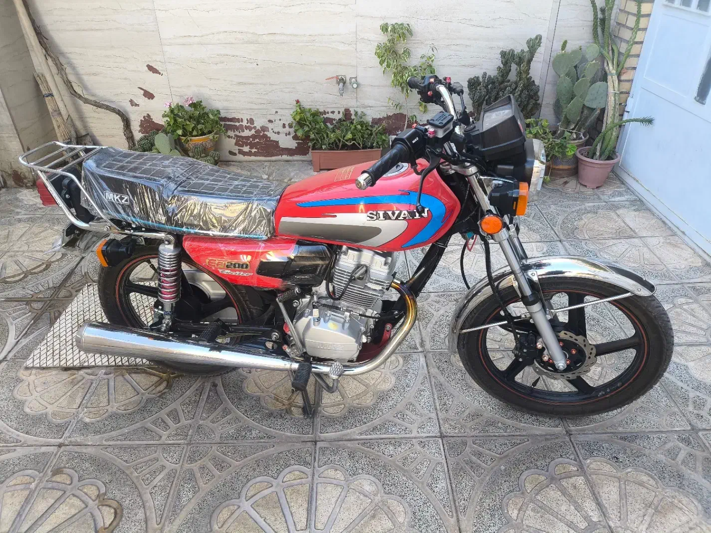 موتور ۲۰۰ سیوان mkz|موتورسیکلت|نقده, |دیوار