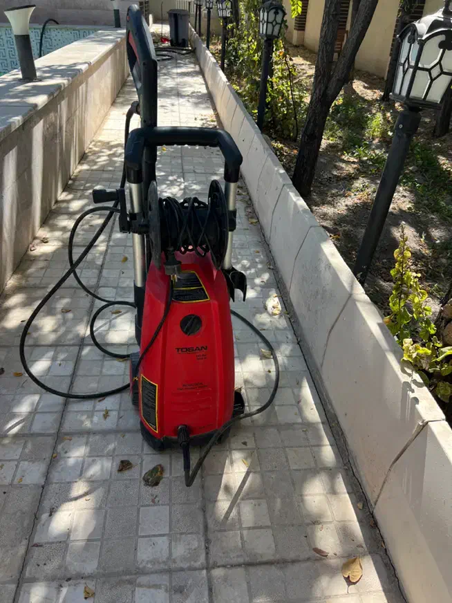 دستگاه کارواش Tousan در حد نو|لوازم نظافت|اصفهان, آبشار|دیوار