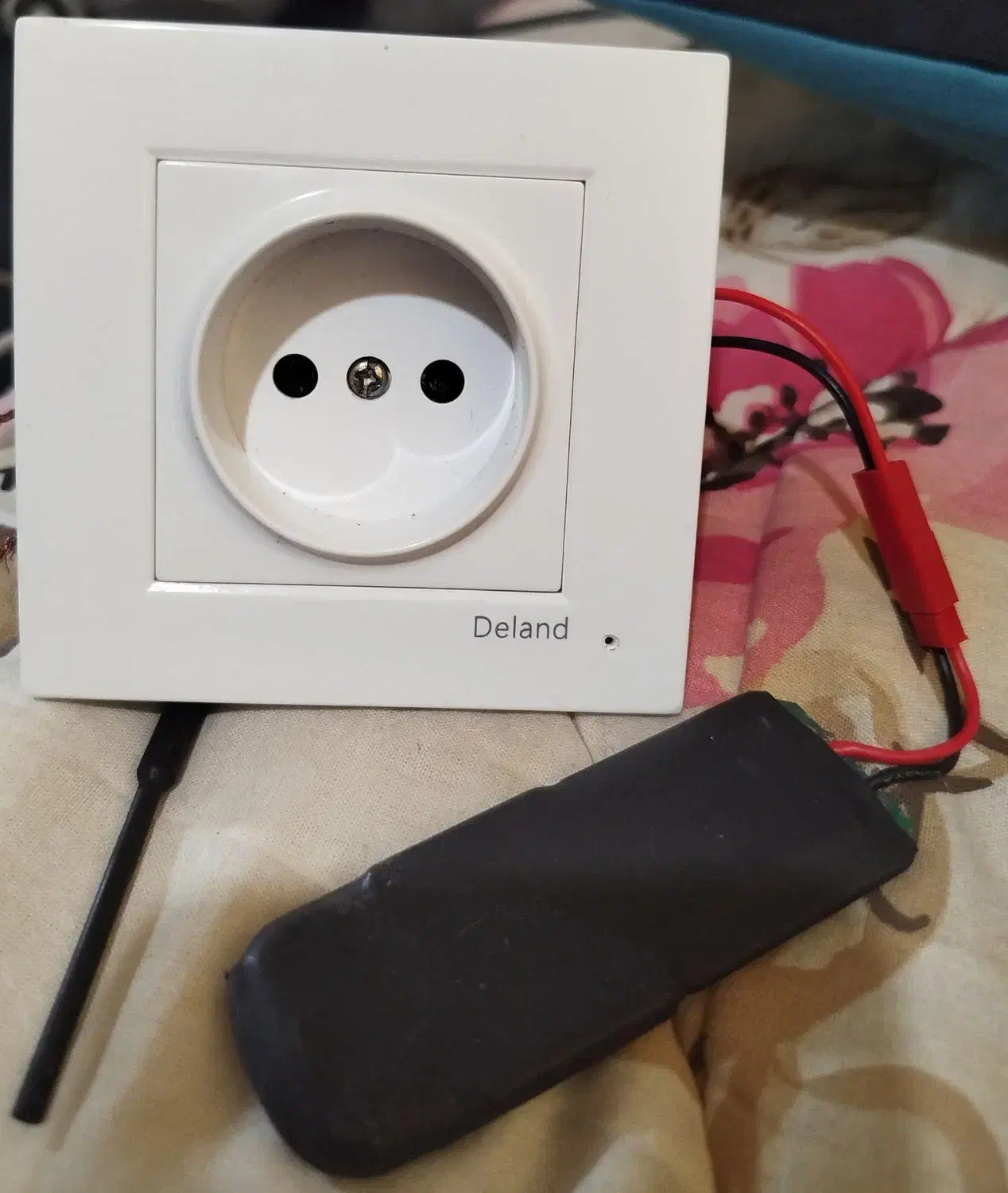 پریز دوربین مخفی دار|دوربین مداربسته|کاشان, فاز ۲ ناجی آباد|دیوار