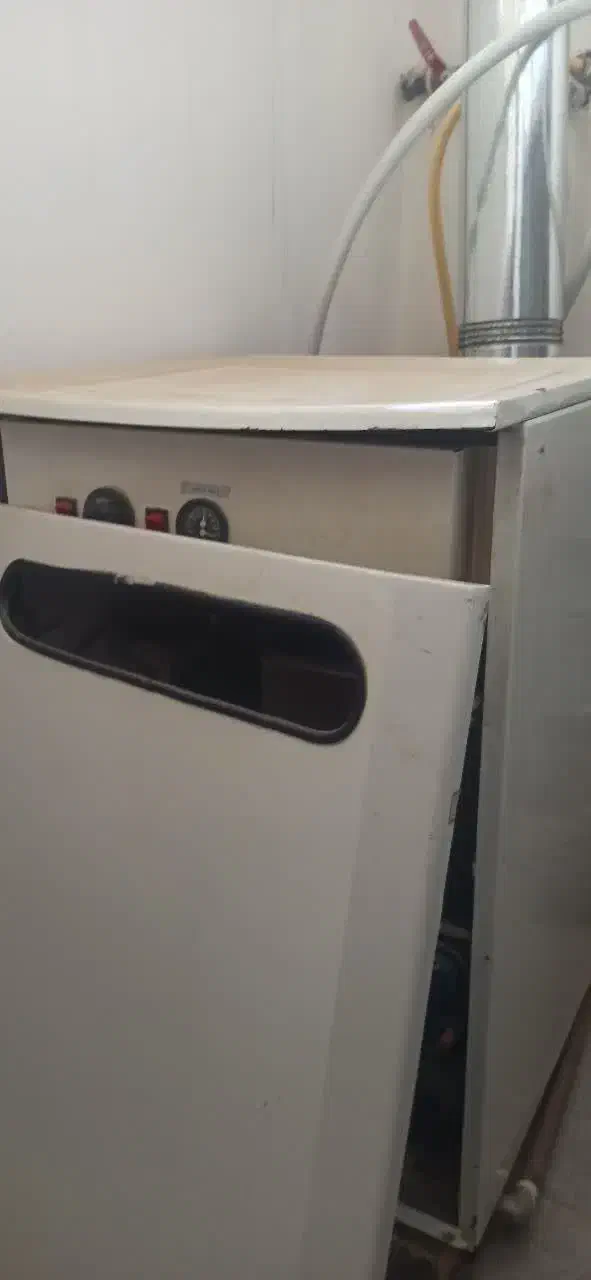 پکیج زمینی سالم در حال کارفروش فوری|آبگرمکن، پکیج، شوفاژ|مشهد, امیریه|دیوار