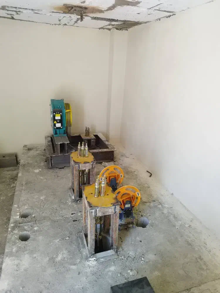 فروش و نصب و راه اندازی و سرویس انواع اسانسور|خدمات پیشه و مهارت|تهران, دروس|دیوار