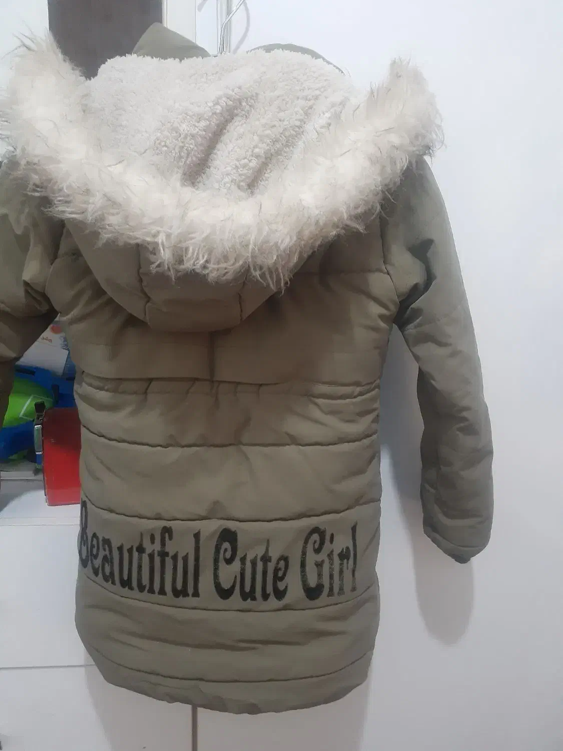 کاپشن دخترانه|کفش و لباس بچه|تربت‌حیدریه, قائم|دیوار