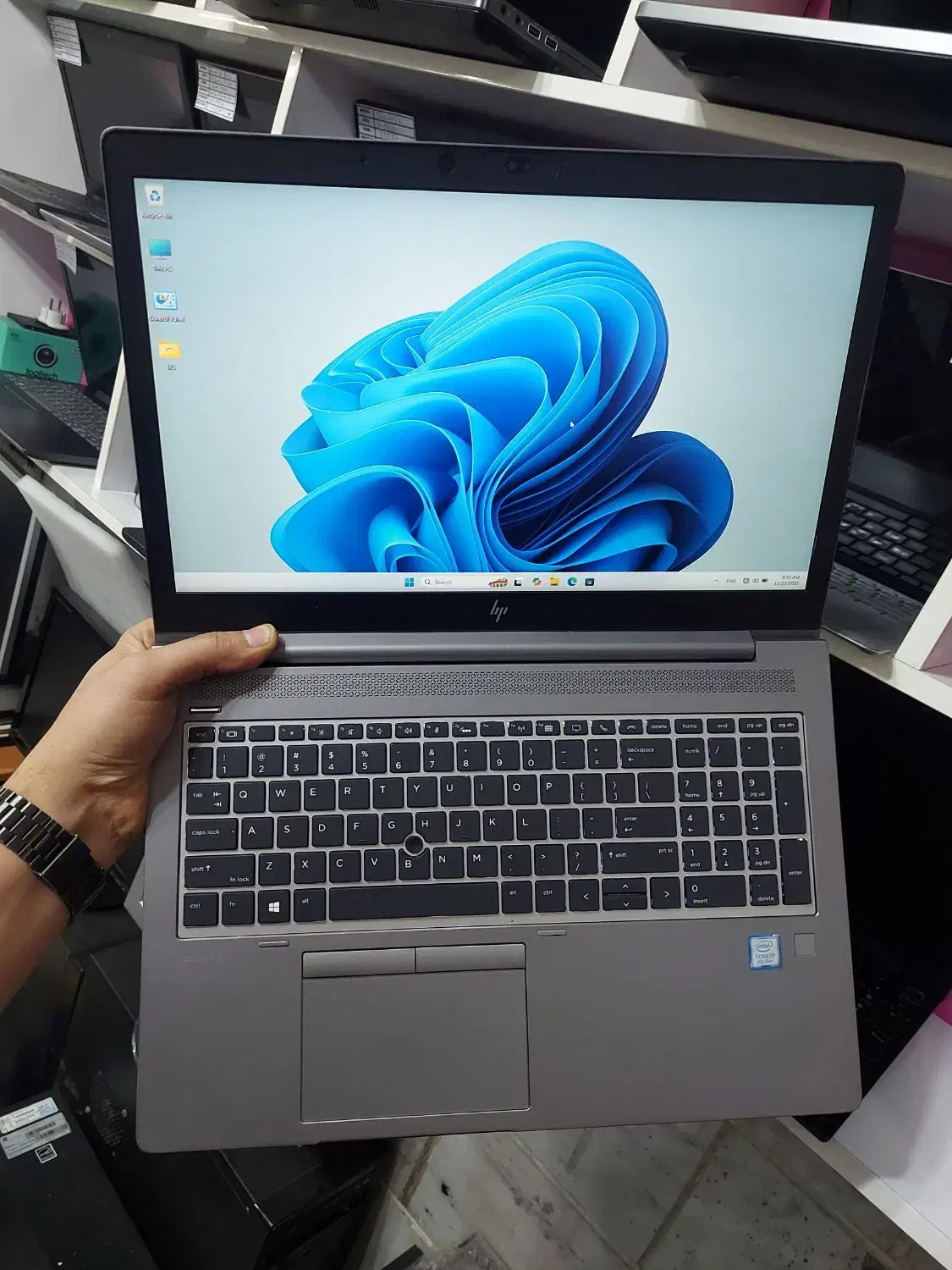 لپتاپ زدبوکHP ZBOOK G5 i7 RAM32 SSD512 گرافیک مجزا|رایانه همراه|کرج, گلشهر|دیوار