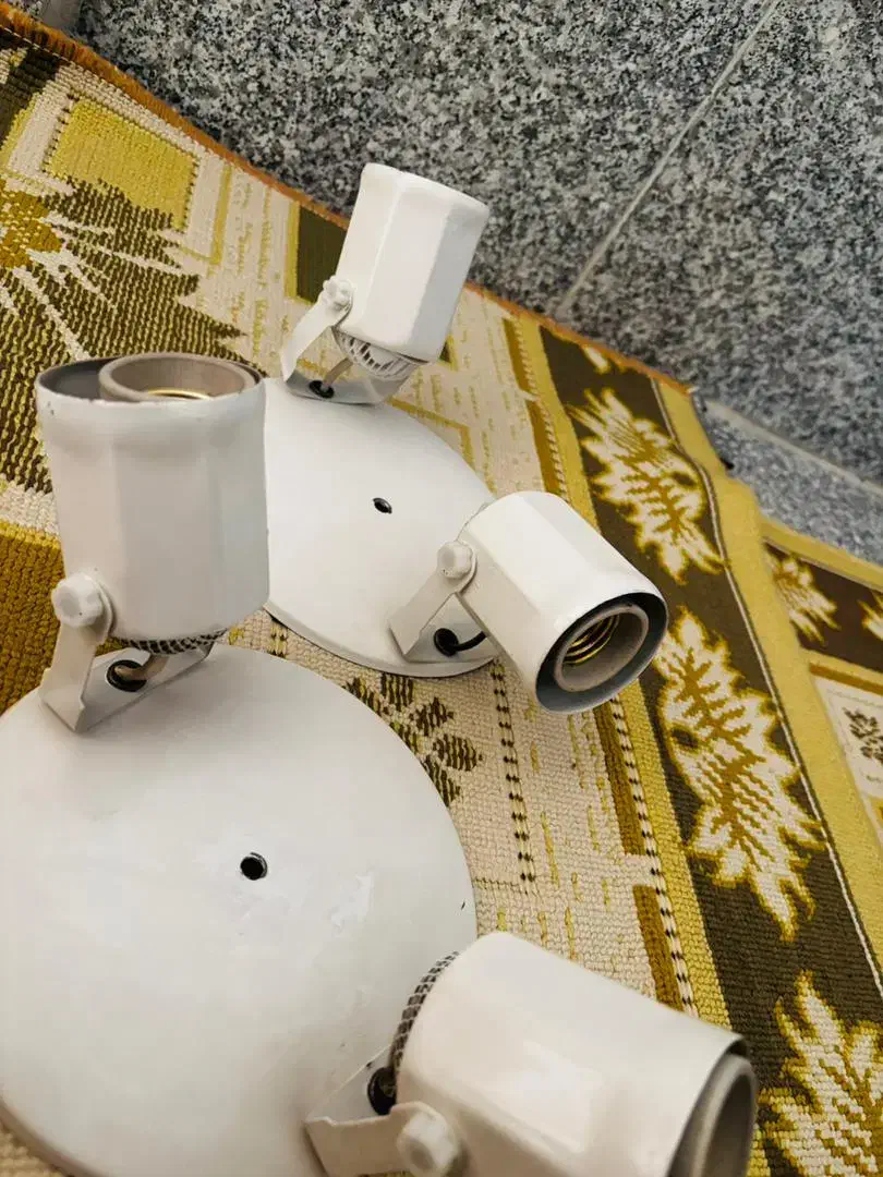 جای لامپی 10 عدد500 تومن|لامپ و چراغ|پارسآباد, |دیوار