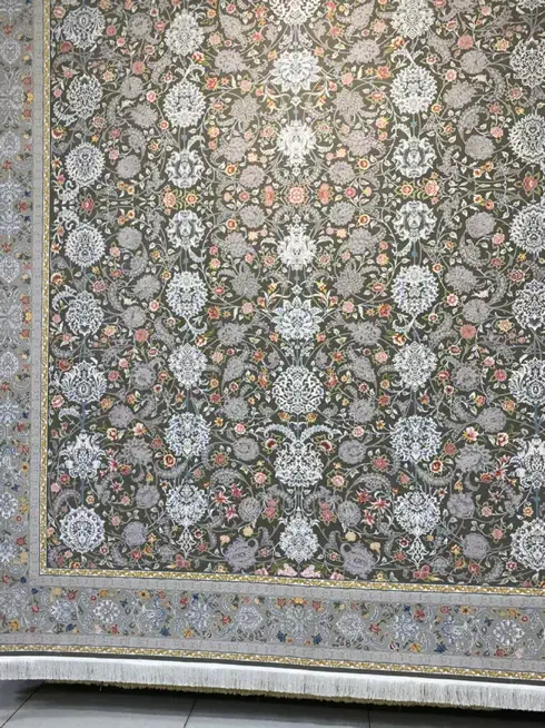 ۲عدد فرش هستی متالیک|فرش|مشهد, طلاب|دیوار