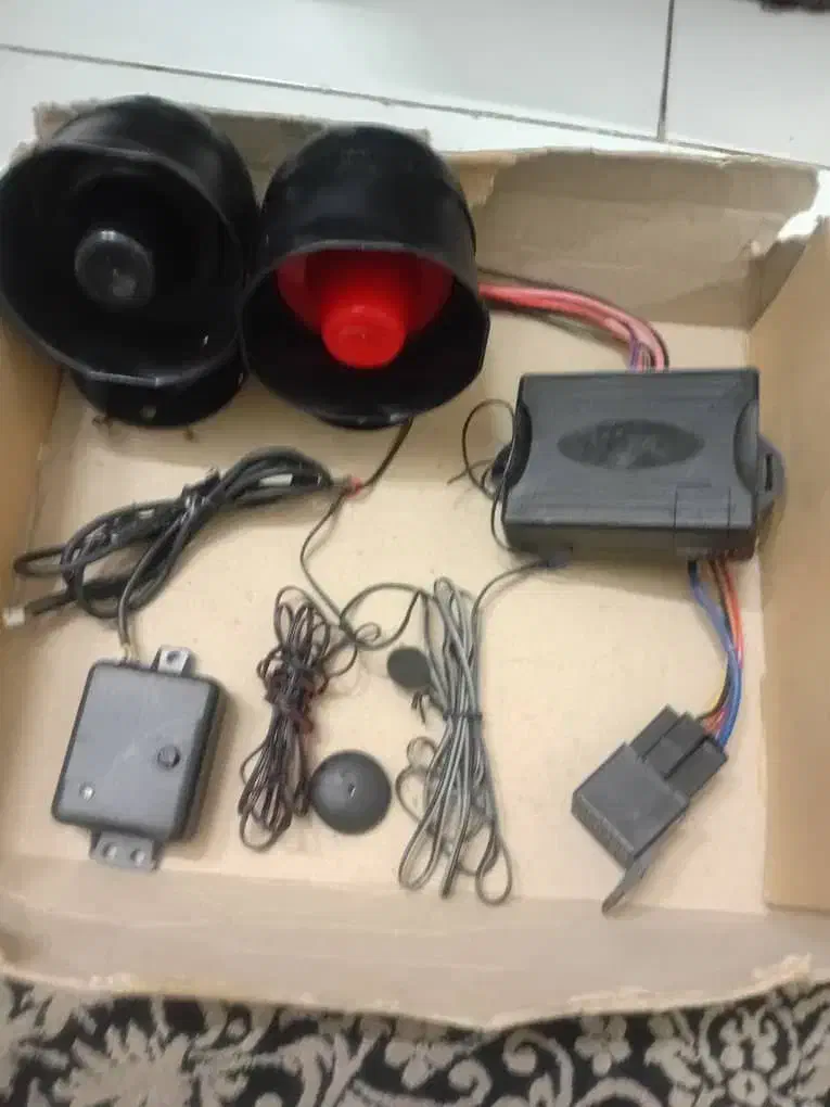 دزدگیر خودرو|قطعات یدکی و لوازم جانبی|تهران, هاشمی|دیوار