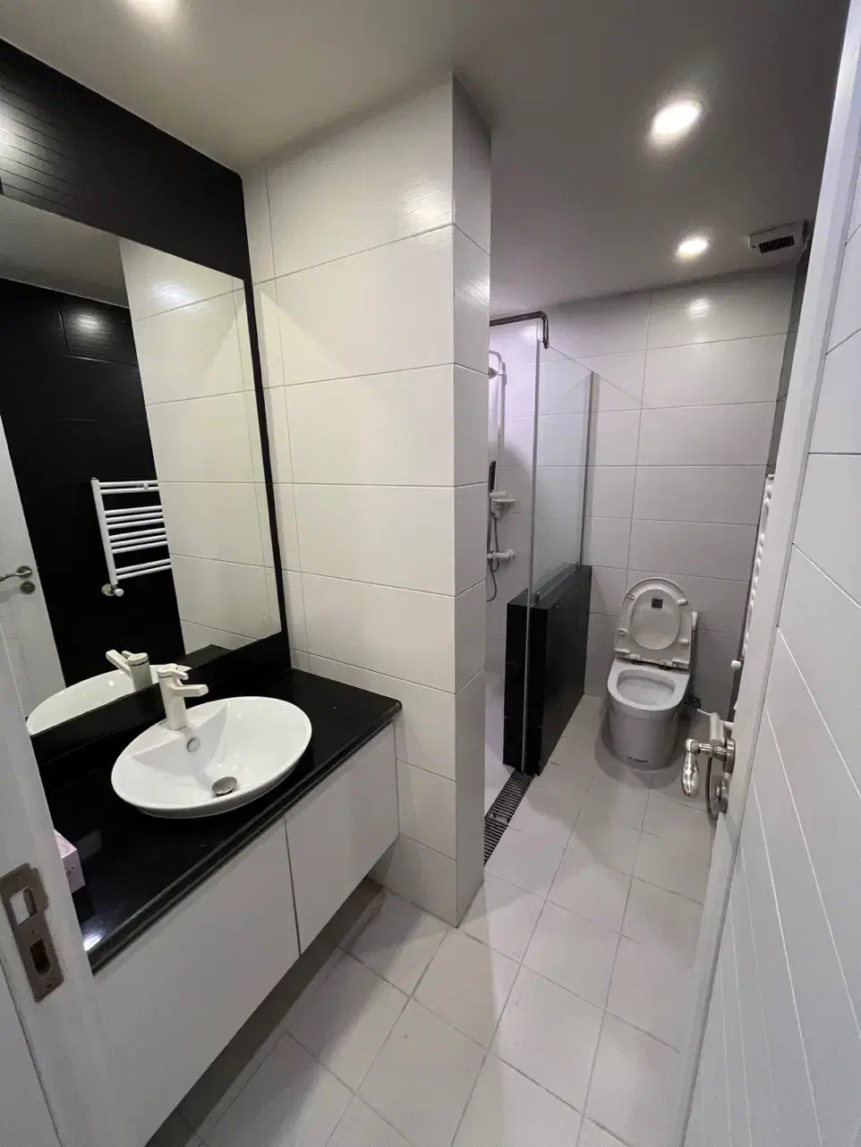 رهن و اجاره /۱۱۵متر ۲خواب/برج لوکس /فول امکانات