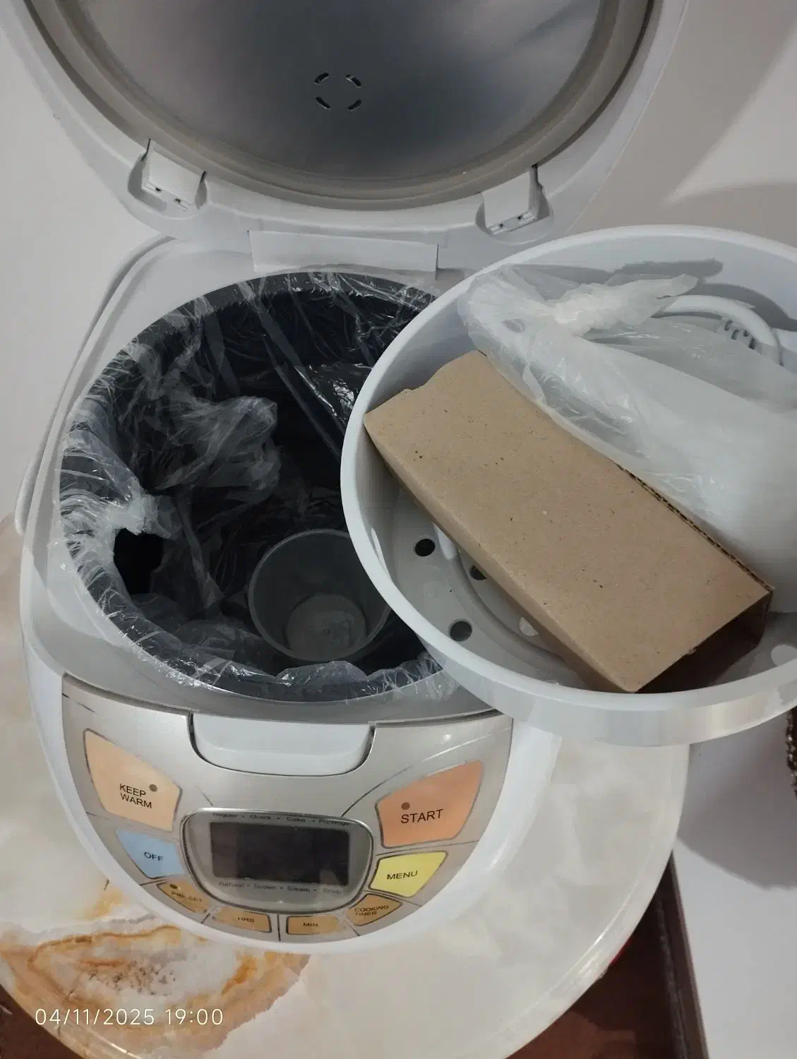 یک عددسرخ کن ویک پلوپز آکبند نو|اجاق گاز و لوازم برقی پختوپز|سلماس, |دیوار