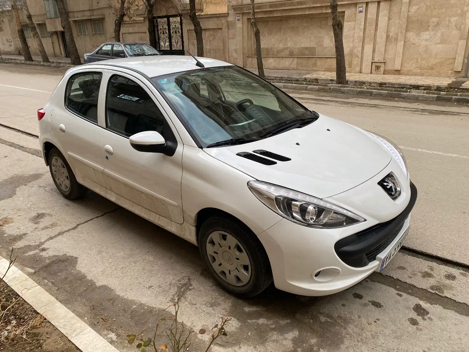 پژو ۲۰۷|خودرو سواری و وانت|بجنورد, |دیوار