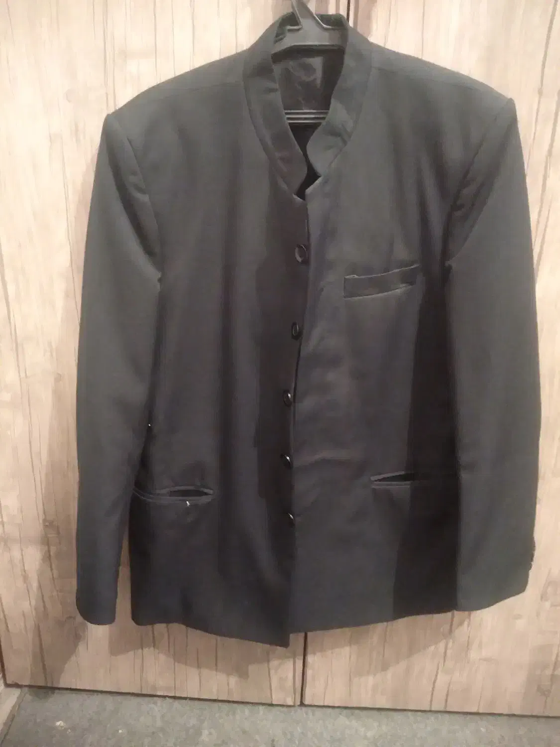 کت تک|لباس|تربت جام, جامرود|دیوار