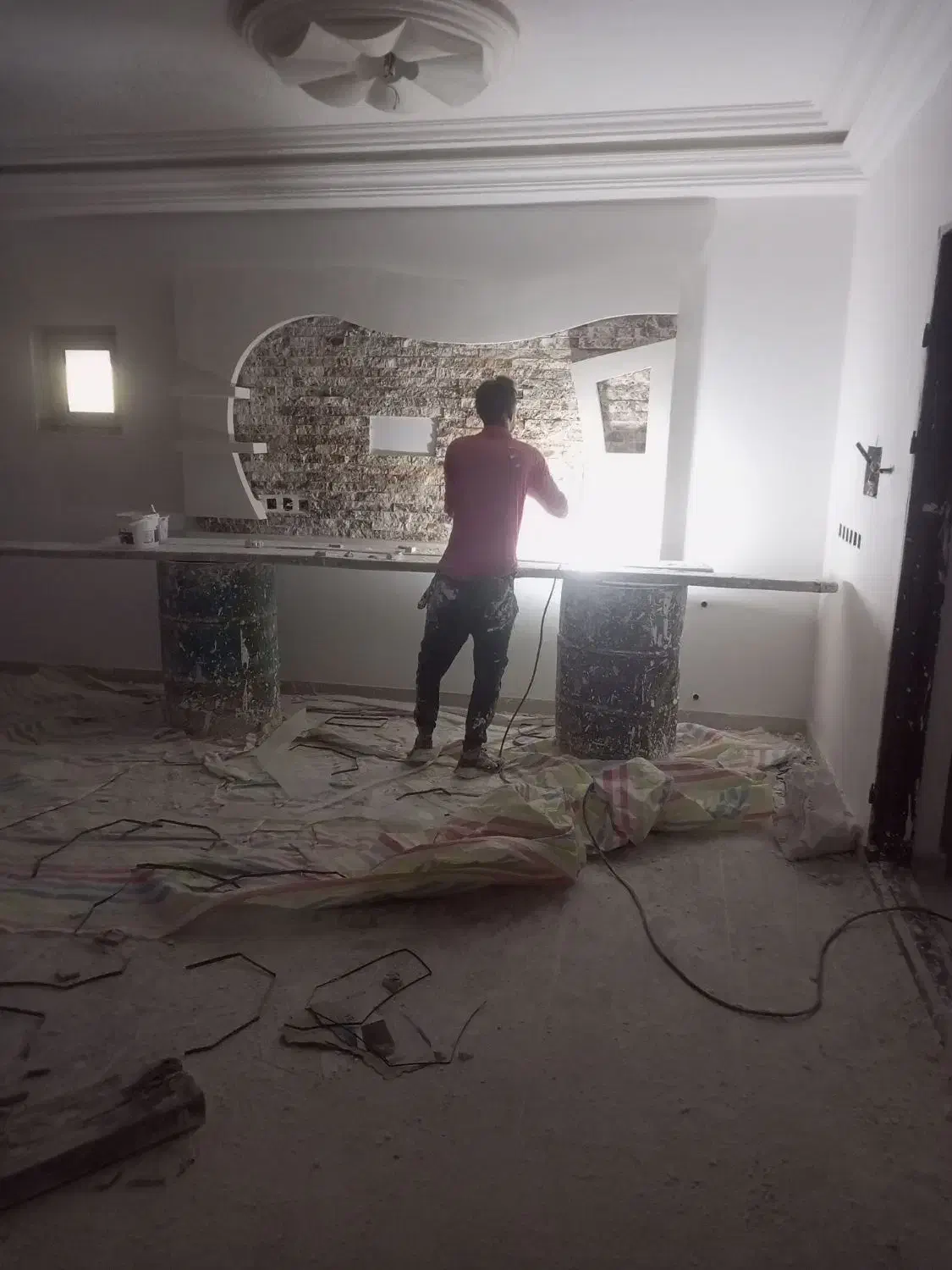 گجکاری سیاه و سفید|خدمات پیشه و مهارت|صوفیان, |دیوار