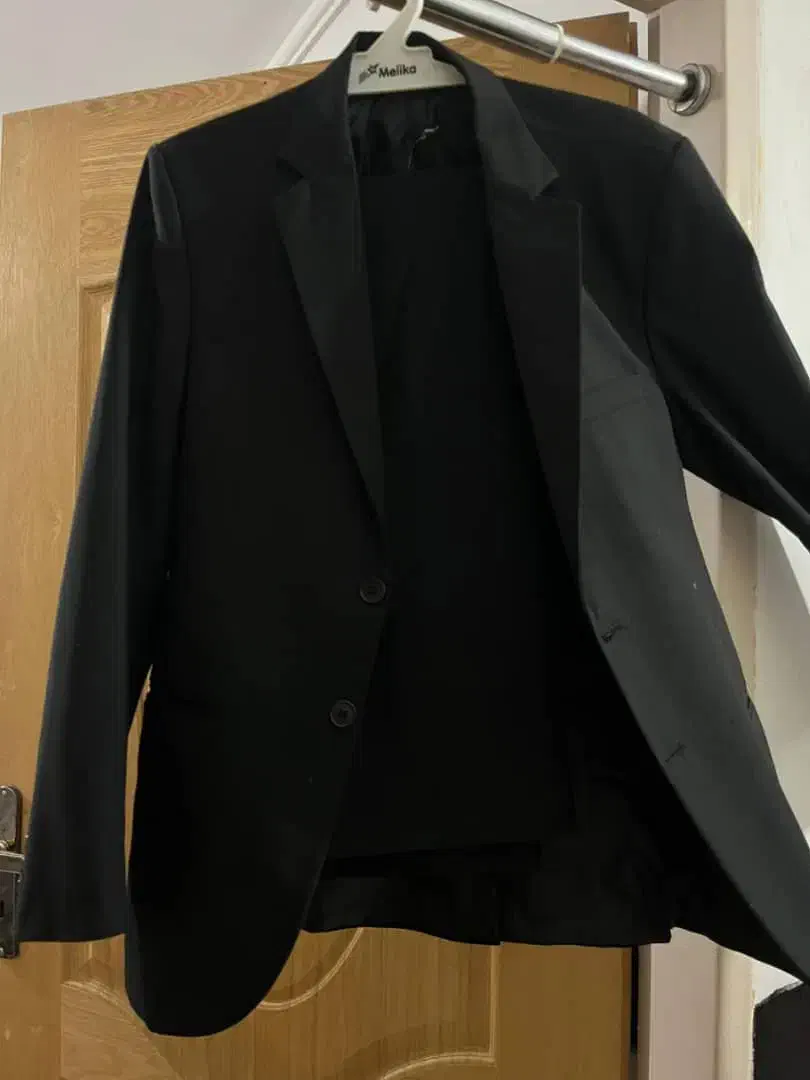 لباس های کاملا نو|لباس|خرمدره, |دیوار