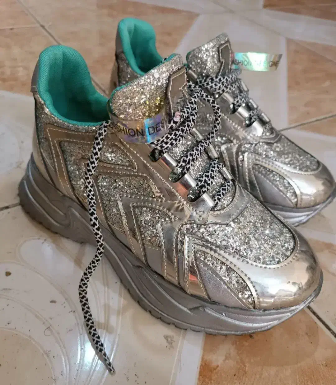 کتونی اورجینال|کیف، کفش، کمربند|شهریار, شهریار|دیوار