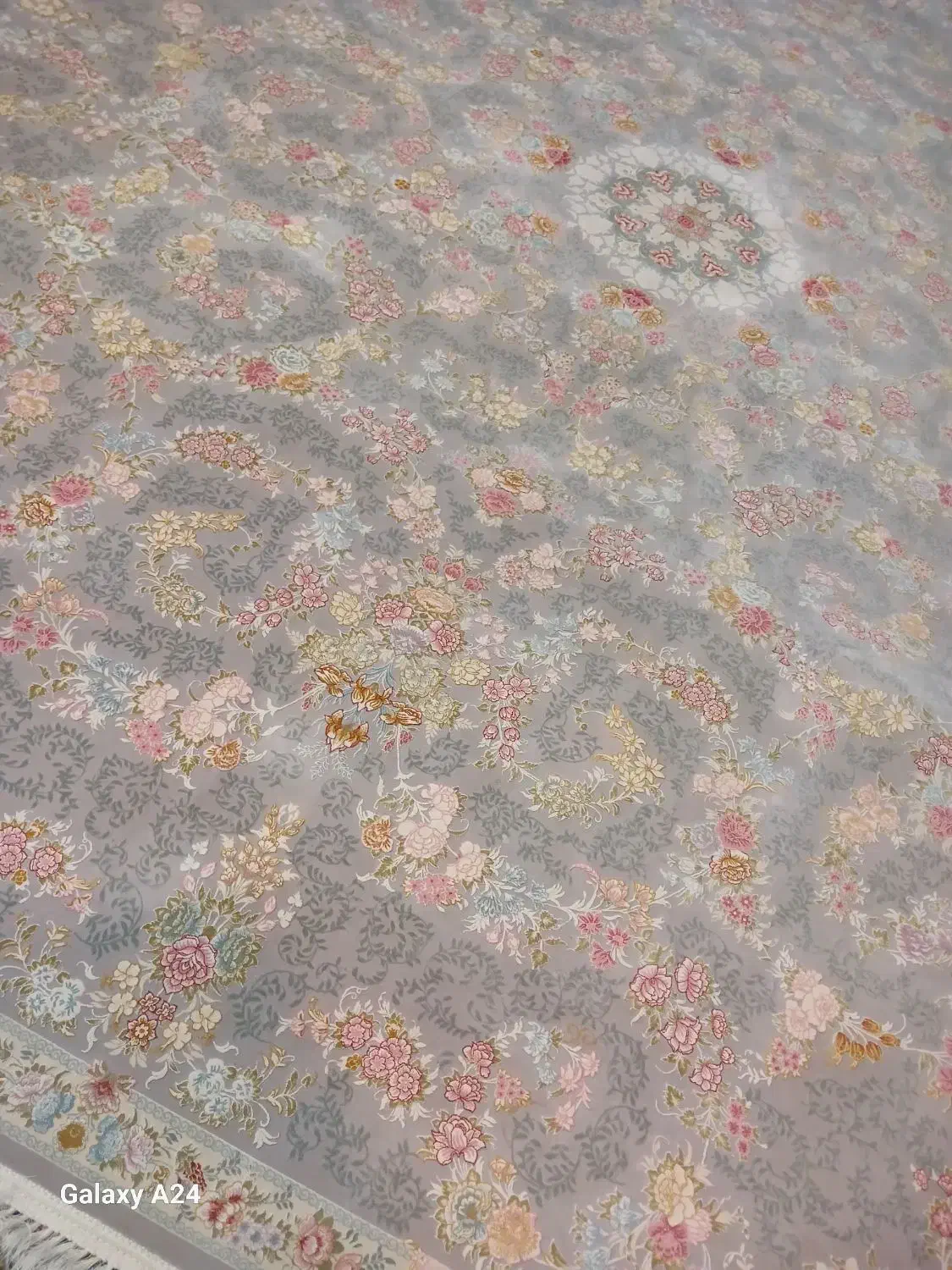 دوتخته فرش۱۲متر۱۲۰۰شانه مناسب جهیزی|فرش|ورامین, ریحان آباد|دیوار