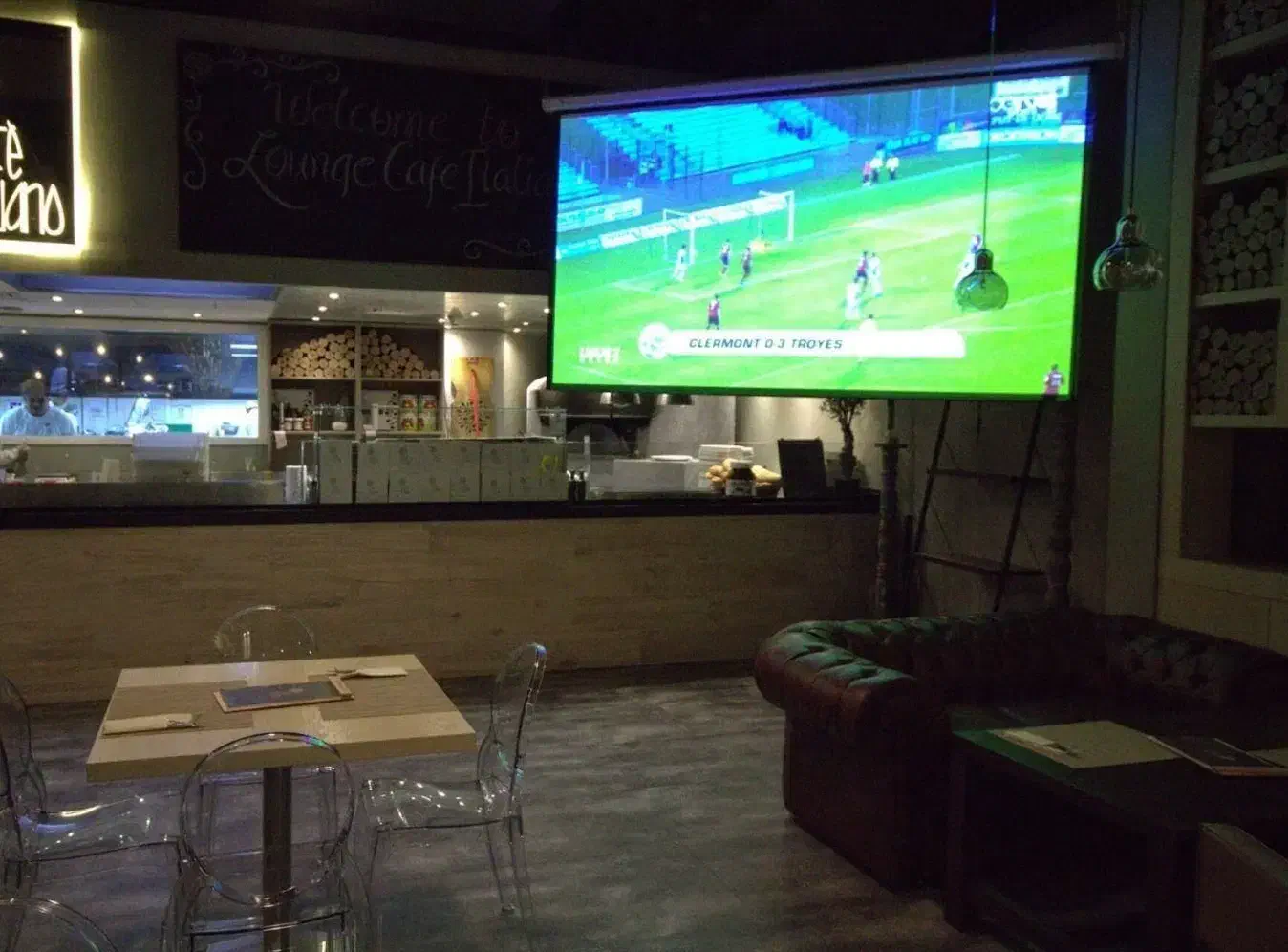 پک کامل ویدئو پروژکتور مخصوص کافه دربی (چکی)|تلویزیون و پروژکتور|قم, پردیسان|دیوار