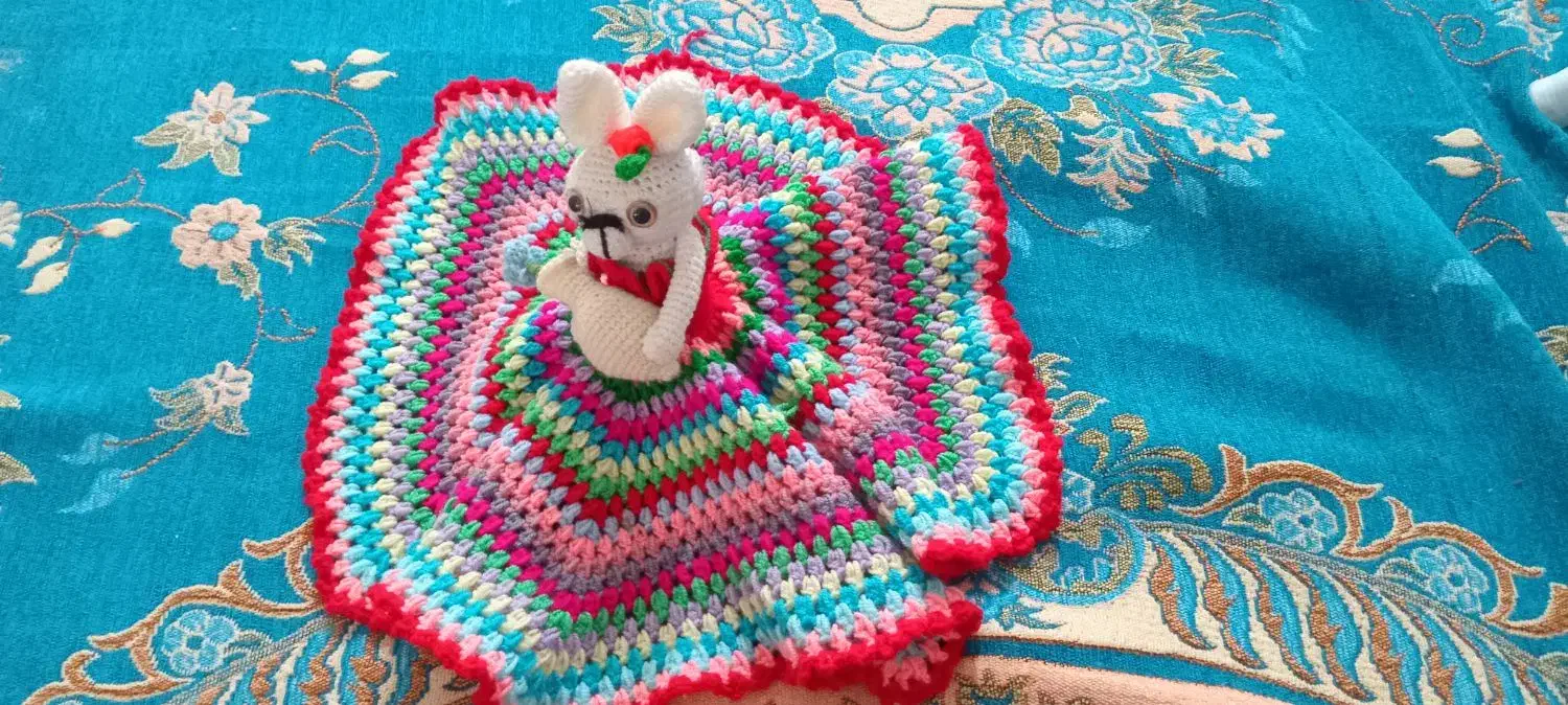 عروسک|اسباب‌بازی بچه|نیشابور, کریم آباد|دیوار