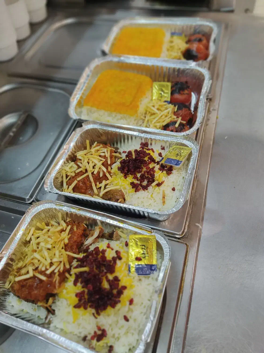 همکار آقا جهت کار در آشپزخانه|استخدام خدمات فروشگاه و رستوران|فردیس, شهرک ناز|دیوار