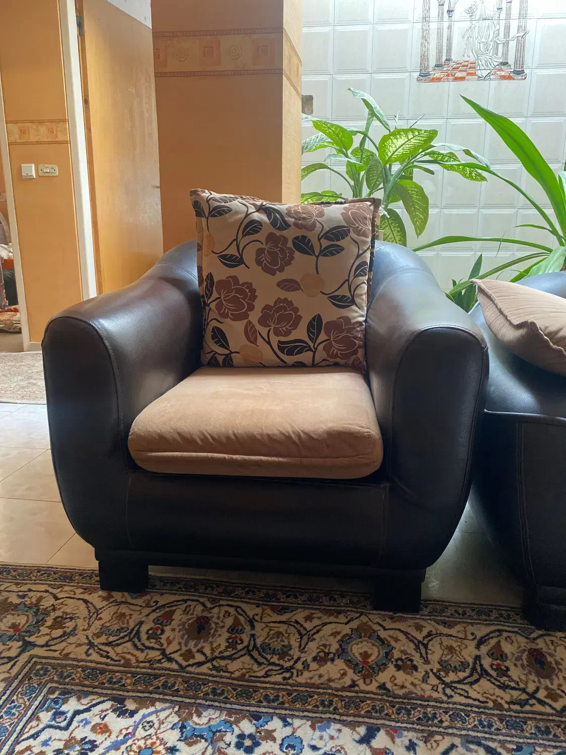 مبل راحتی ۷ نفره|مبلمان خانگی و میز عسلی|شیراز, شهرک بهشتی|دیوار