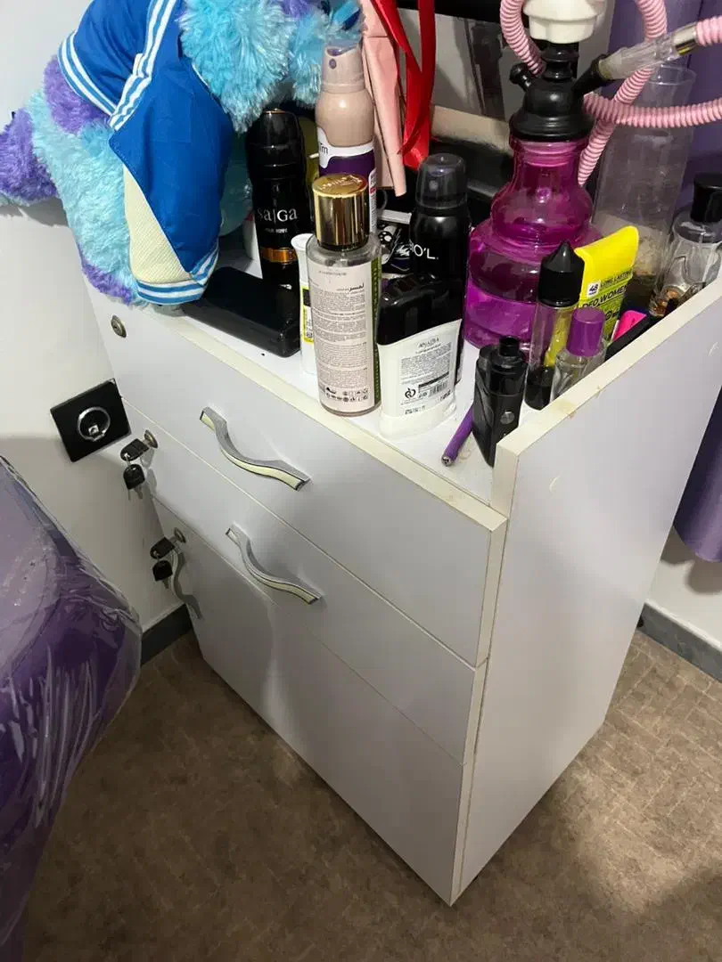 میز کار|میز تحریر و کامپیوتر|لاهیجان, لیالستان|دیوار