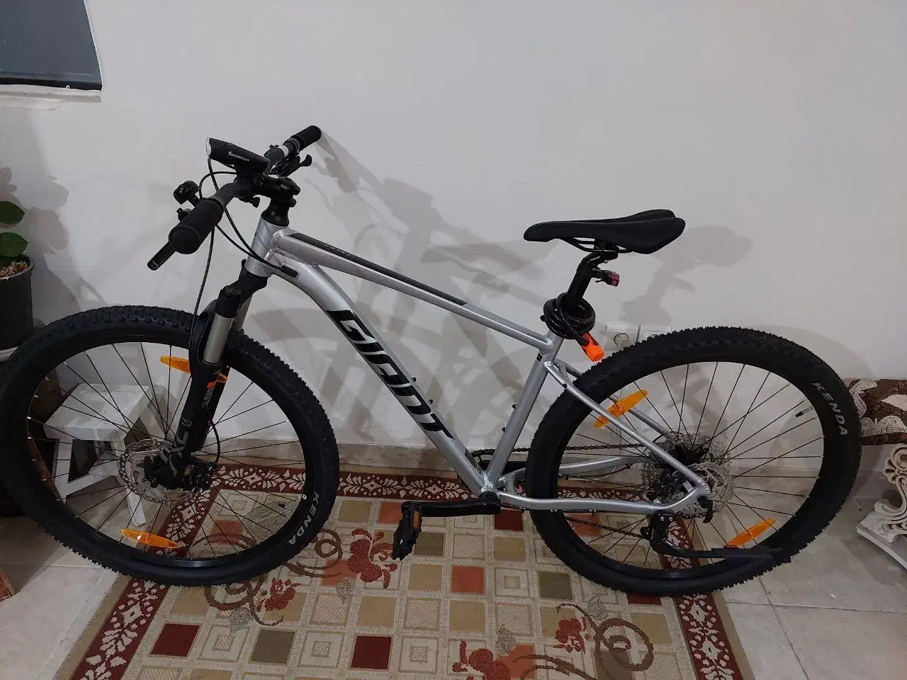 فروش یک دستگاه دوچرخه جاینت|دوچرخه، اسکیت، اسکوتر|صدرا-فارس, فاز ۱|دیوار