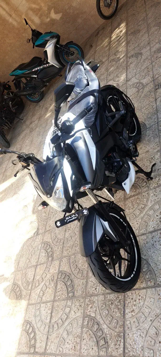 NS200 مدل 98|موتورسیکلت|قرچک, باقرآباد|دیوار