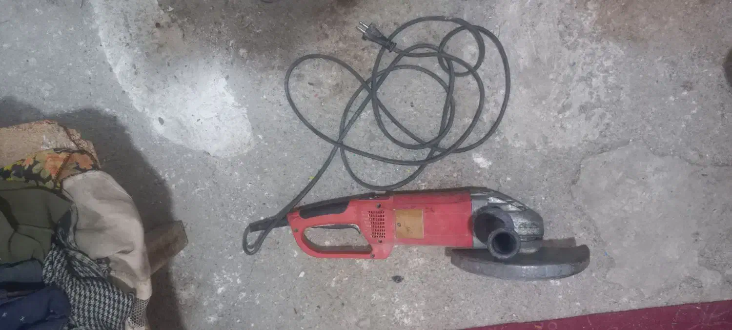 فرز بوش|ابزارآلات|مشهد, باغ فراگرد|دیوار