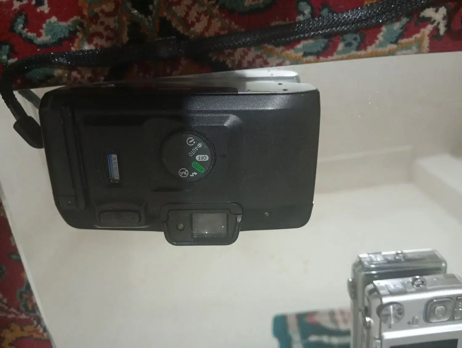 دوربین|دوربین عکاسی و فیلم‌برداری|شیراز, تلخ داش|دیوار