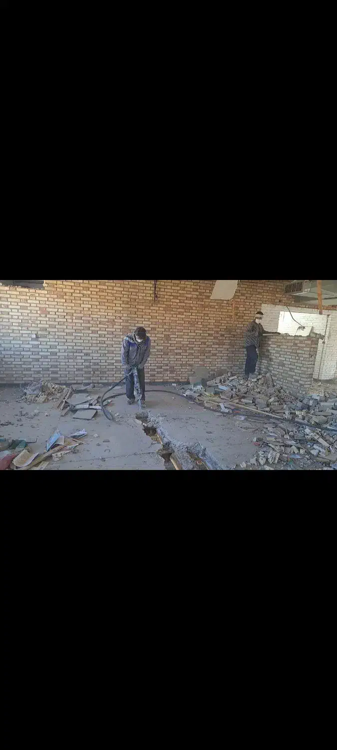 تخریب ساختمان آهنی بتنی و سوله|خدمات پیشه و مهارت|کاشان, قطب راوندی|دیوار