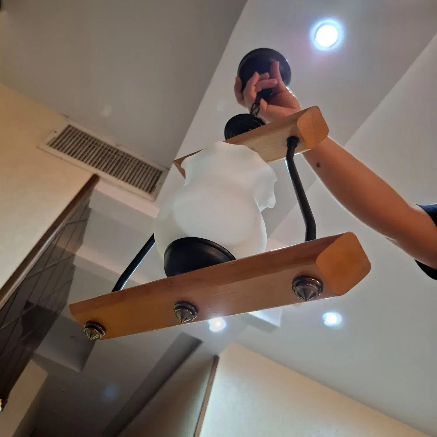 لوستر تک شعله|لوستر و چراغ آویز|فردیس, فردیس|دیوار