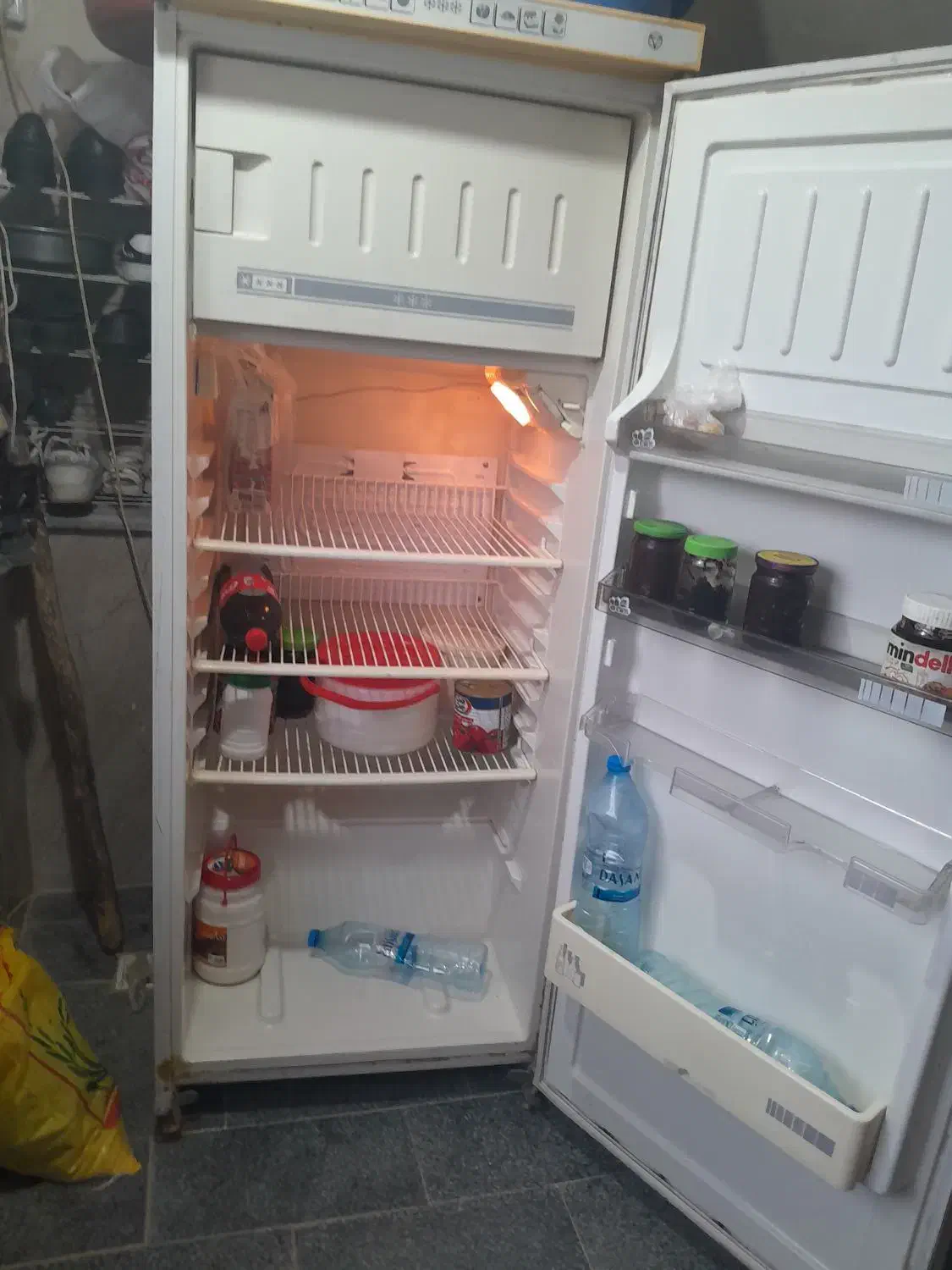 یخچال|یخچال و فریزر|تالش, هشتپر|دیوار