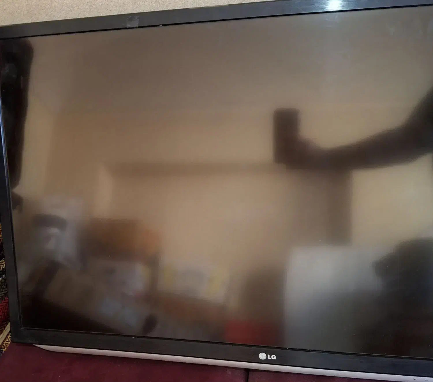 تلویزیون ال جی|تلویزیون و پروژکتور|قم, کیوانفر|دیوار