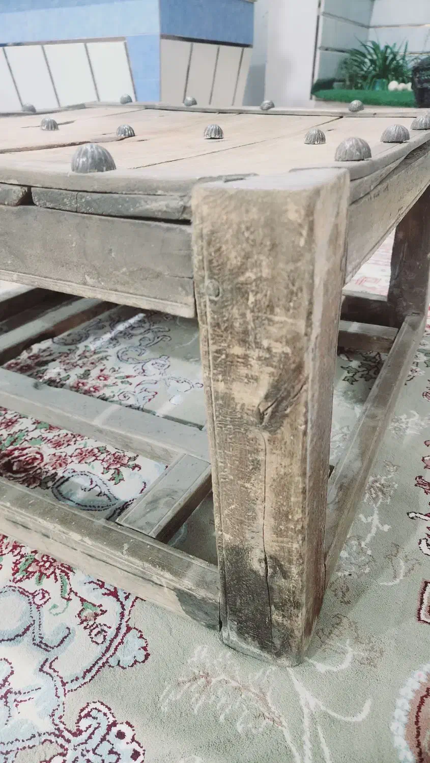 کرسی قدیمی اصل با قیمت مناسب|کلکسیون اشیاء عتیقه|حبیب آباد, |دیوار