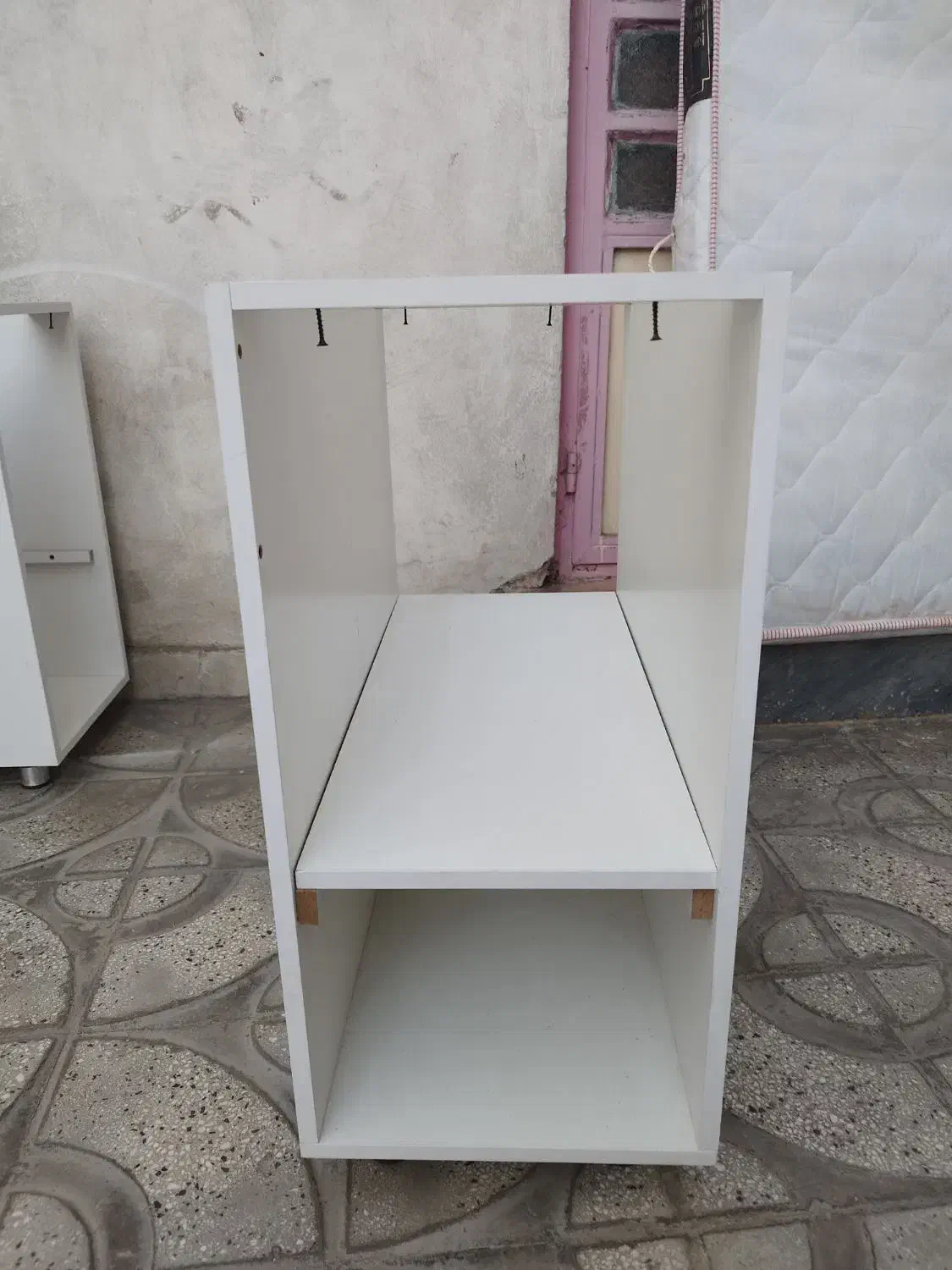 میز کامپیوتر یا اداری یا میز کار|دفتر کار|دورود, |دیوار