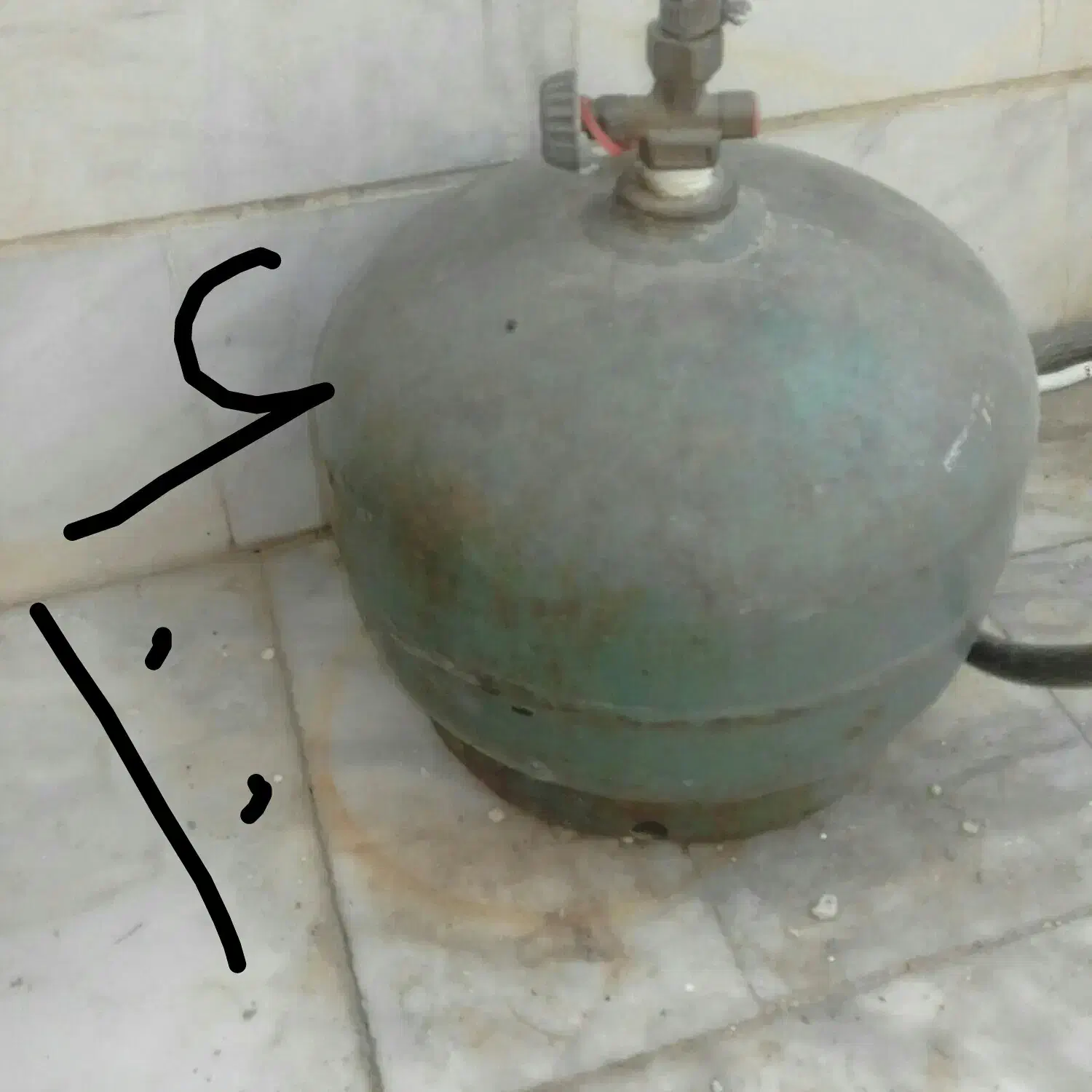 بستو.سرپیچ سقفی ودیواری.تخته چوبی.صندلی های قدیمی|کلکسیون و سرگرمی|اراک, |دیوار