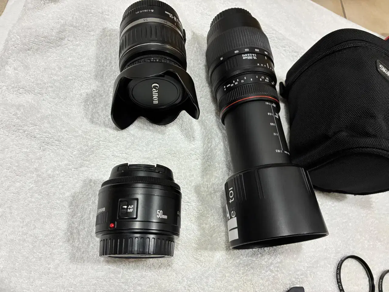 با سه لنز Canon 1000D دوربین|دوربین عکاسی و فیلم‌برداری|شهرکرد, |دیوار