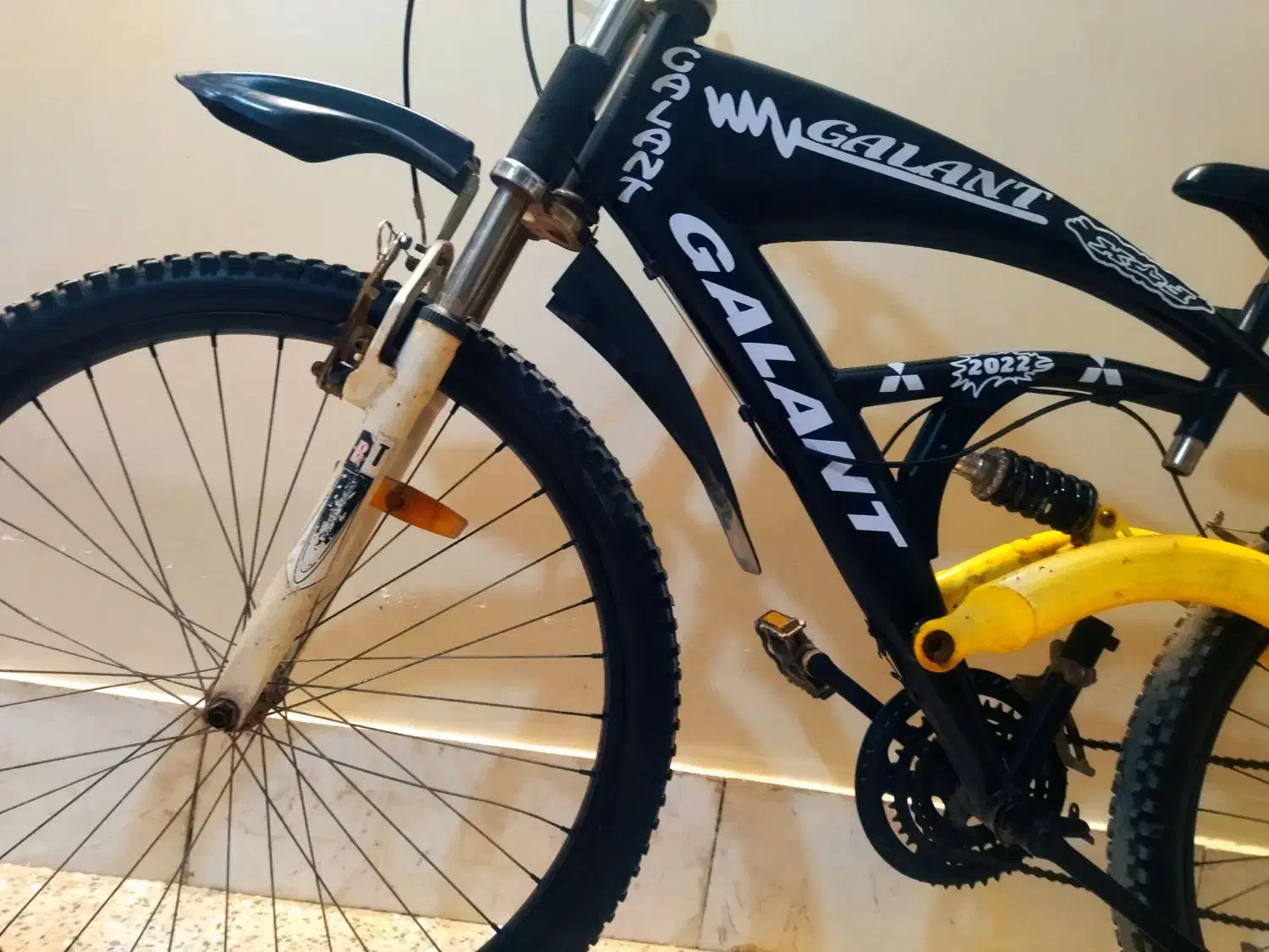 دوچرخه 26 گالانت در حد نو  دنده ای|دوچرخه، اسکیت، اسکوتر|اصفهان, شهرک امام خمینی|دیوار