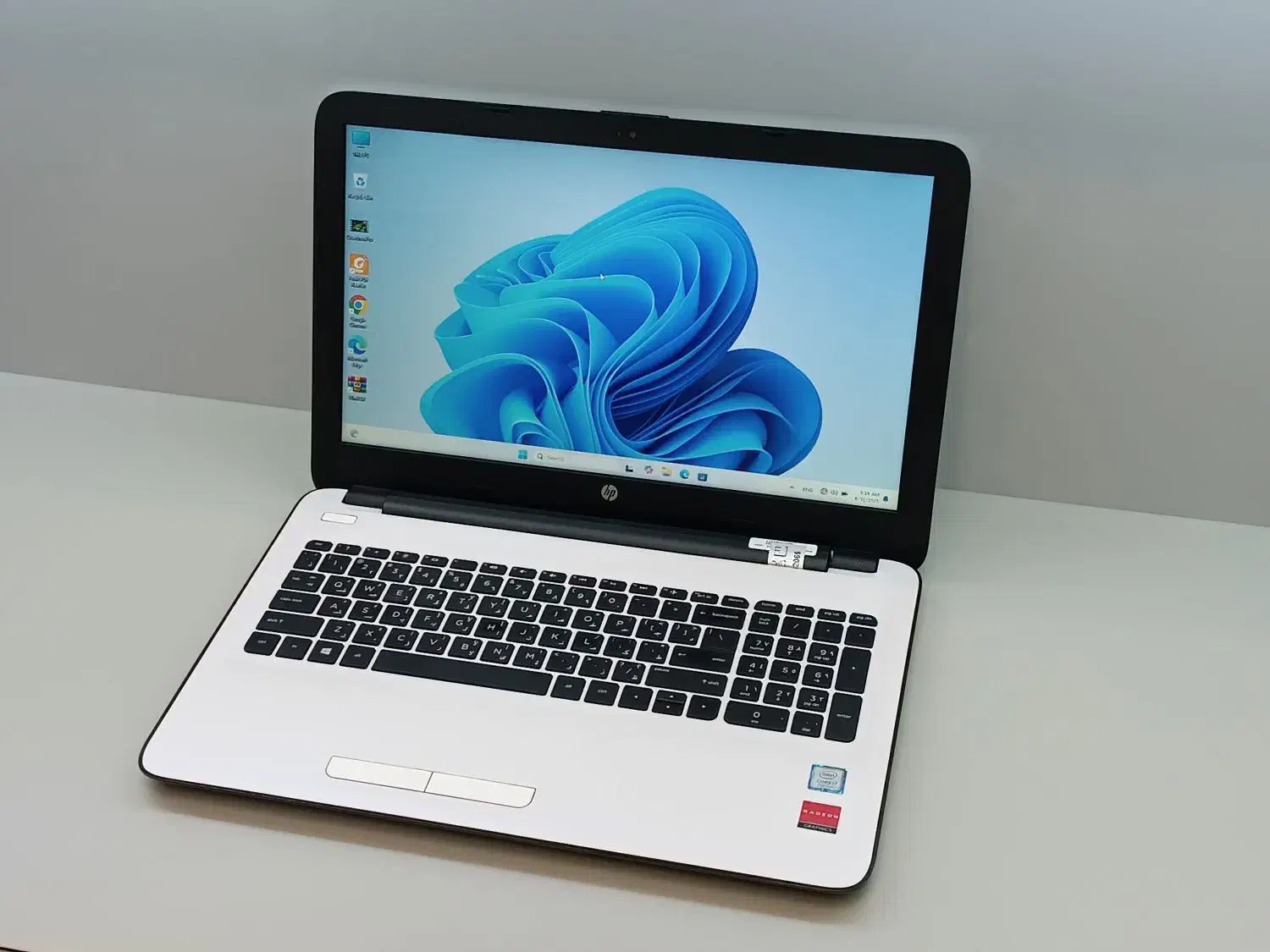 HP 15 گرافیک 4 گیگابایت|رایانه همراه|بروجرد, |دیوار