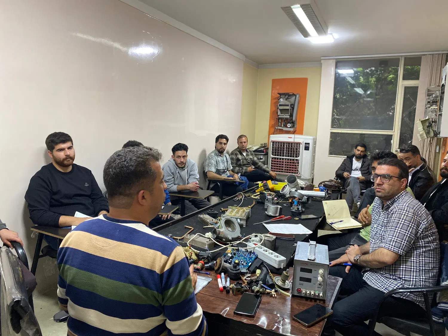 آموزش تعمیرموبایل،پکیج،دوربین مداربسته،لوازم خانگی|خدمات آموزشی|تبریز, |دیوار