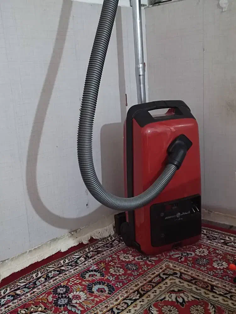 جارو برقی تمیز وسالم|جاروبرقی، جارو شارژی، بخارشو|سمنان, |دیوار