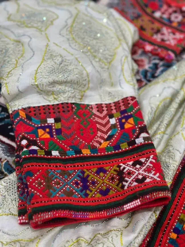 لباس زنانه|لباس|ایرانشهر, |دیوار