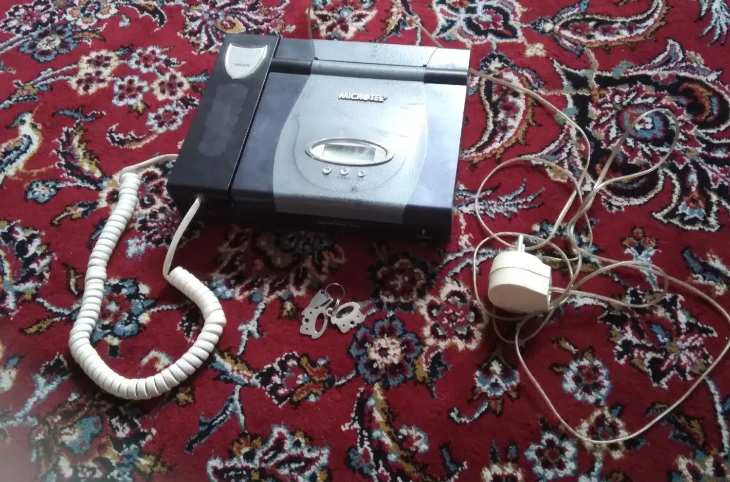 تلفن نیاز به تعمیر کلکسیونی|کلکسیون اشیاء عتیقه|خرمآباد, |دیوار